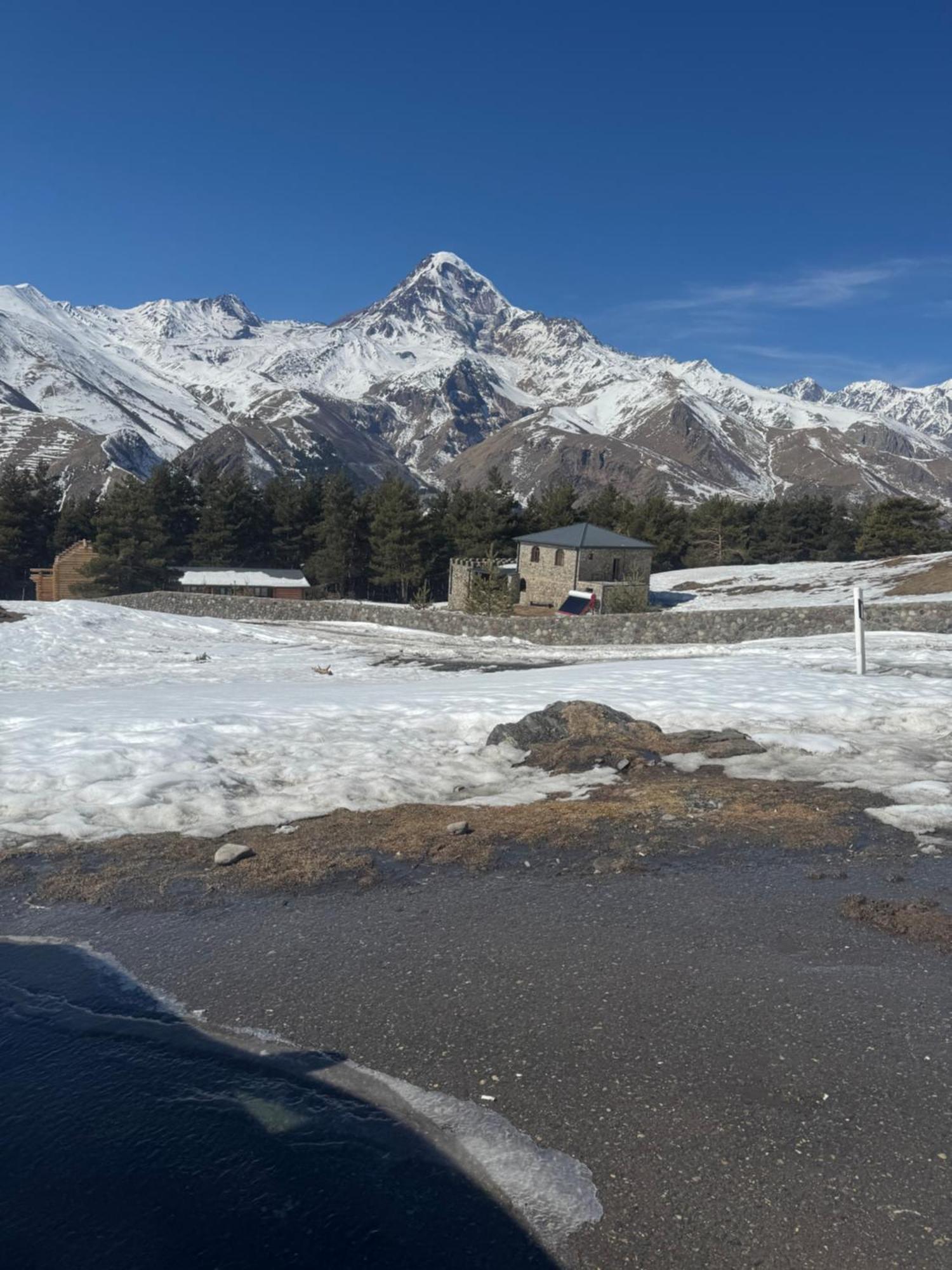 Lia Khaikashvili Guest House Kazbegi Eksteriør bilde