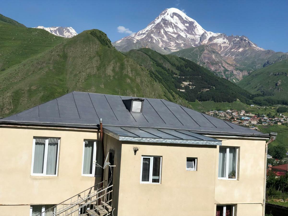Lia Khaikashvili Guest House Kazbegi Eksteriør bilde