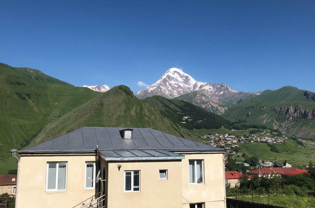 Lia Khaikashvili Guest House Kazbegi Eksteriør bilde