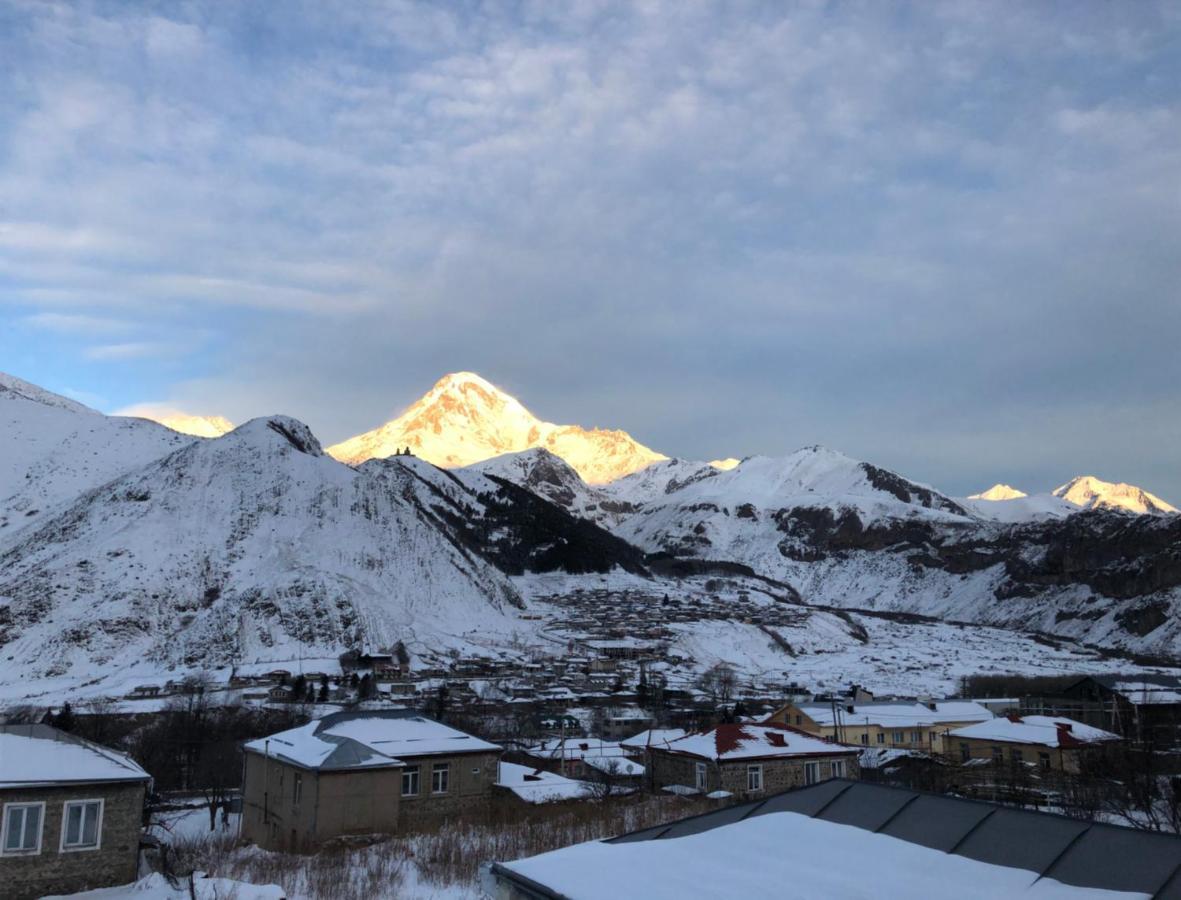 Lia Khaikashvili Guest House Kazbegi Eksteriør bilde